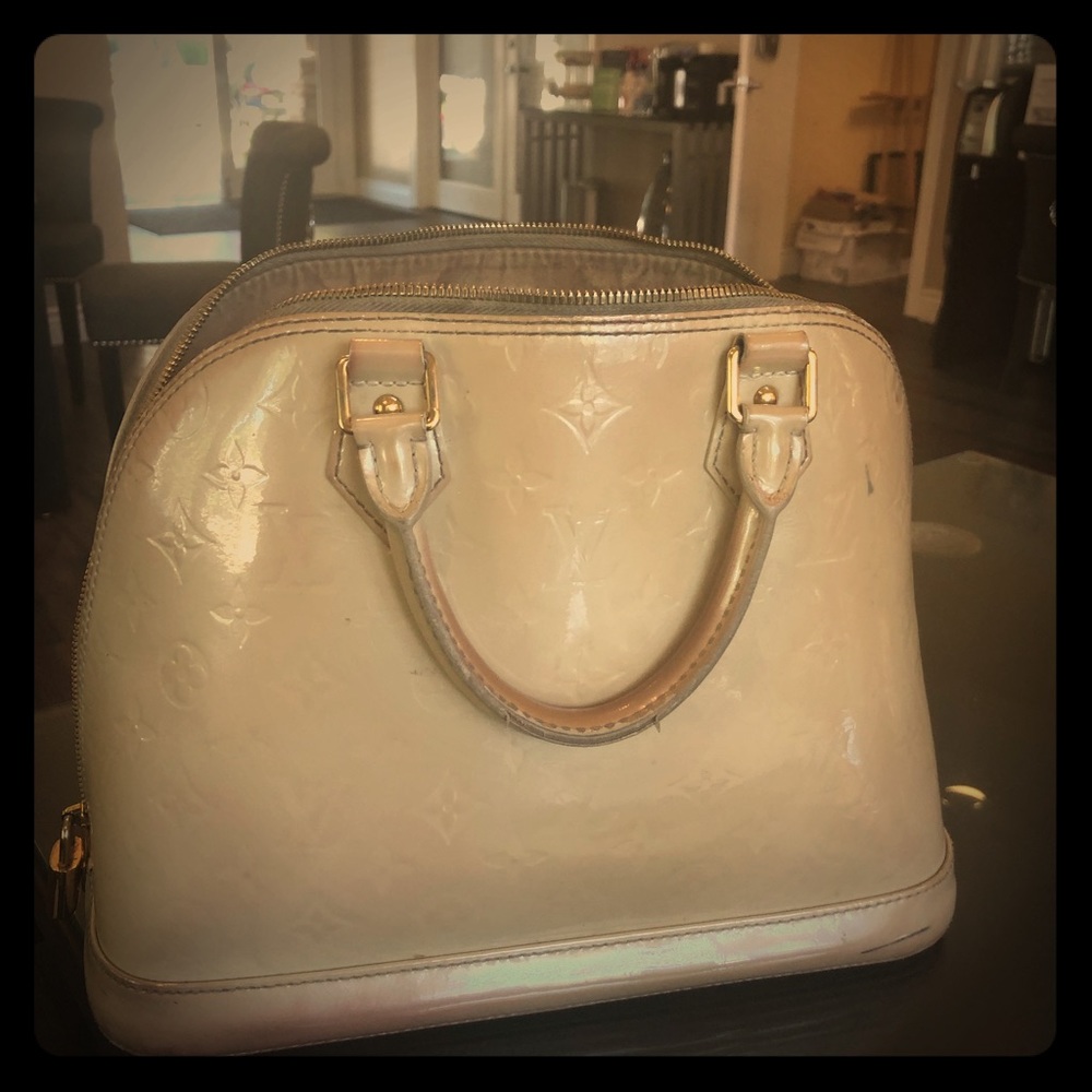 Louis Vuitton Purse